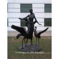 2016 New Modern Arts statue Women and Swan outdoor Decoration Bronze sculpture